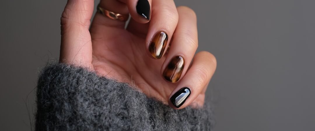 Fall nail ideas: warm tones and designs everyone will ask about
